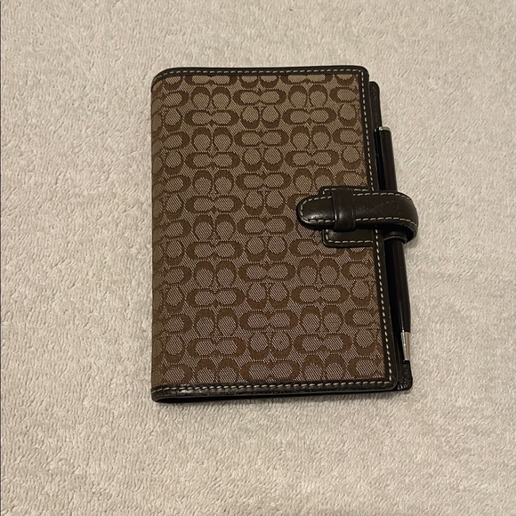 Coach Vintage Brown Leather Signature Day Planner with attached Pen Holder & Pen - Picture 1 of 14